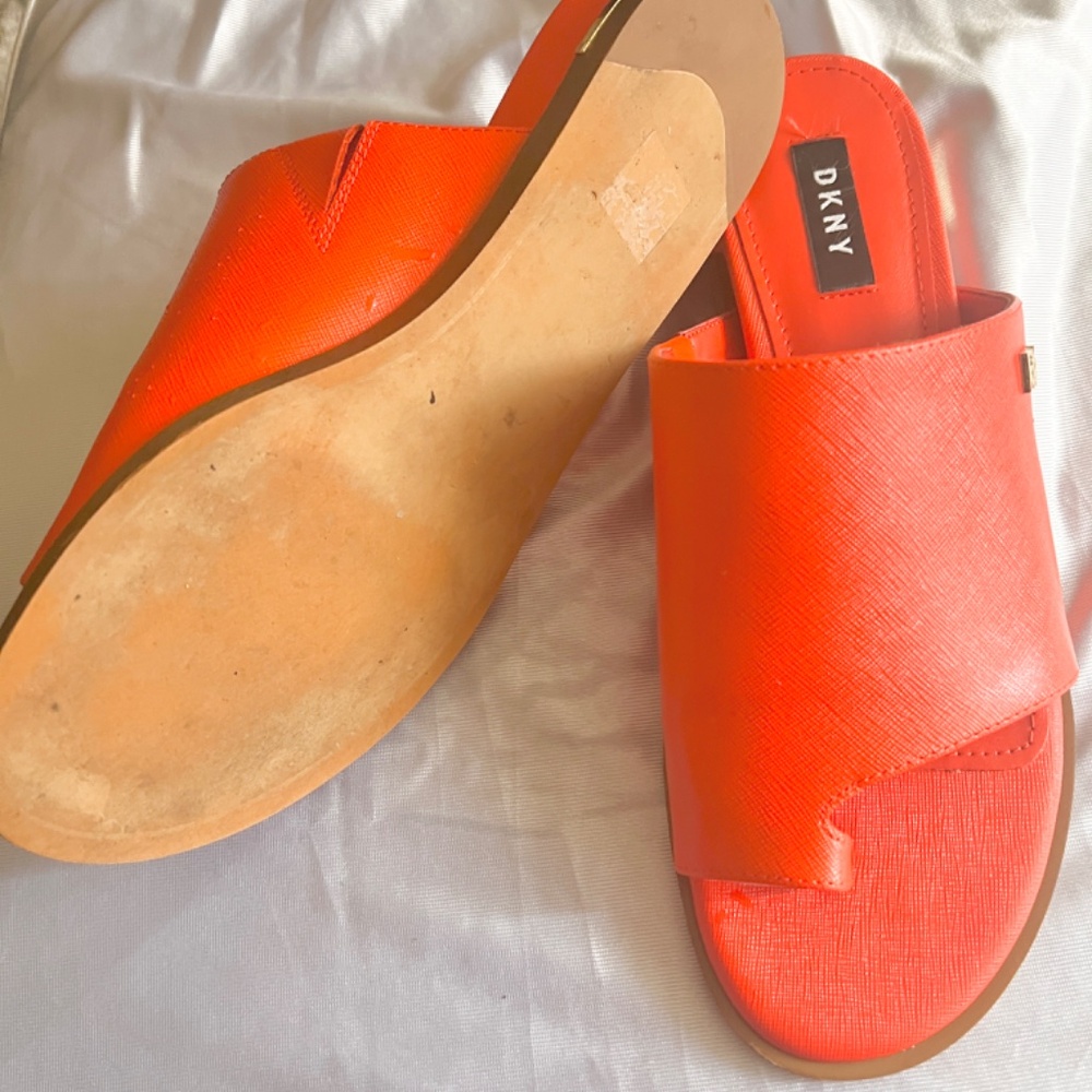 Shoes - Picture 4 of 5